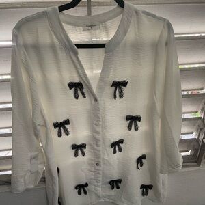 Sapphire Bow-Accent White Blouse by